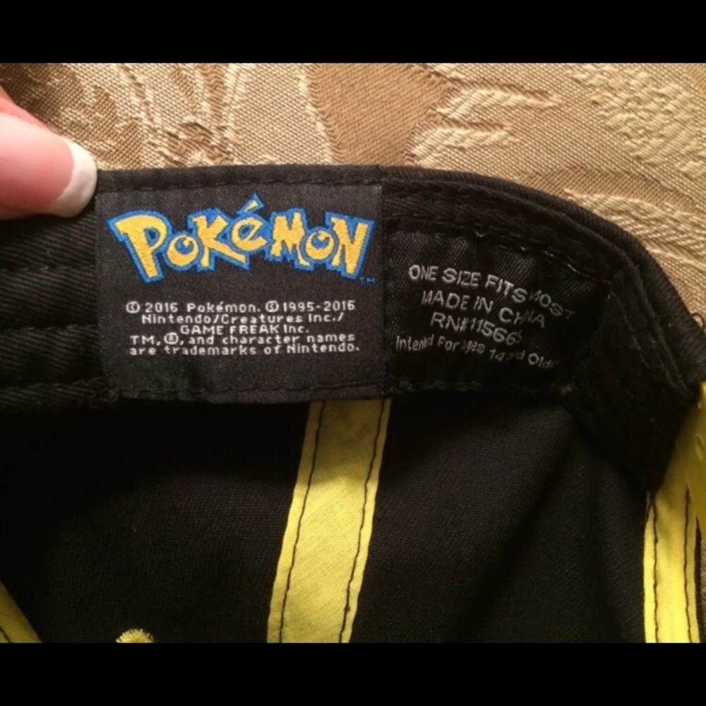 Pikachu snap back - Picture 3 of 3